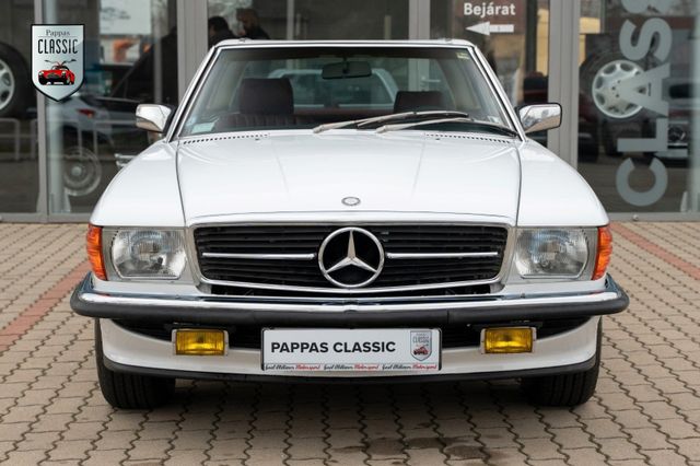 Mercedes-Benz SL 560