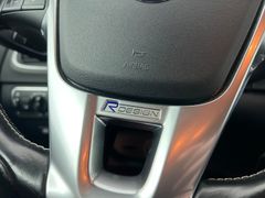 VOLVO V60 D4 AWD/ R-DESIGN / GARANTIE / BUSINESS VOLVO V60 D4 AWD/ R-DESIGN / GARANTIE / BUSINESS