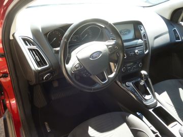 Ford Focus - 10