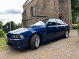 BMW 520i A Highline Sport Highline Sport - BMW 520 Oldtimer mit Benzin-Antrieb