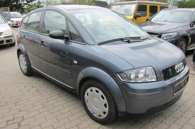 Audi A2 1,.4 i Klima-Scheckheft-nur 90000 KM