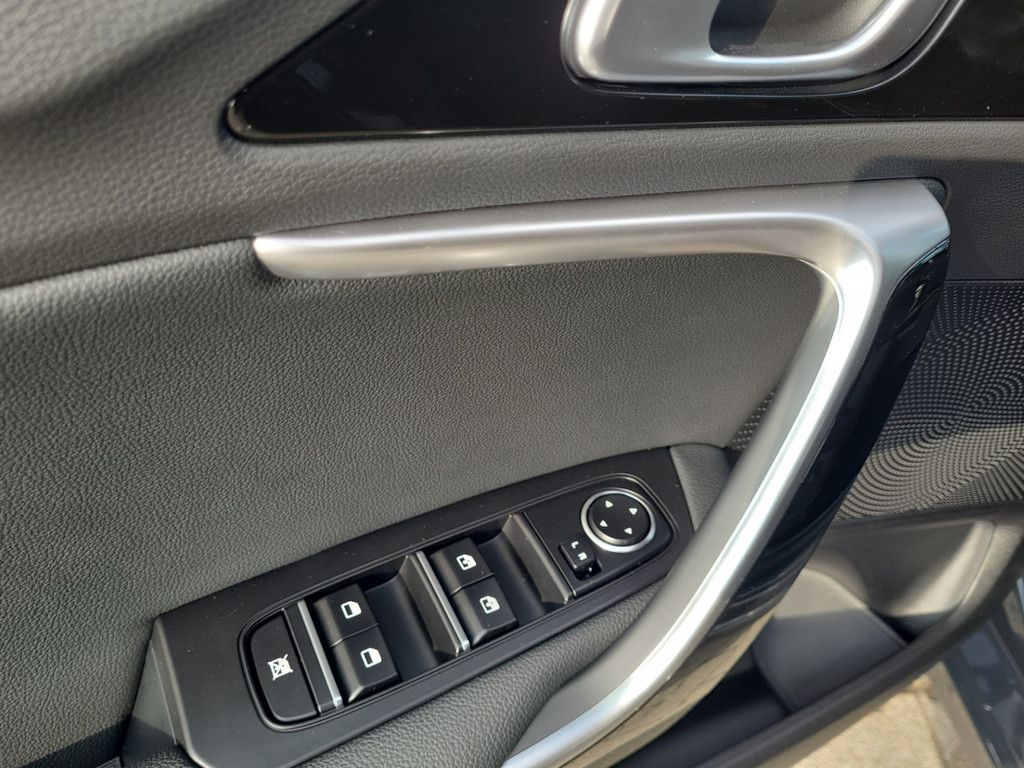 Fahrzeugabbildung Kia Ceed 1.4 Vision DCT7 VIS KOMF+ (NAV)