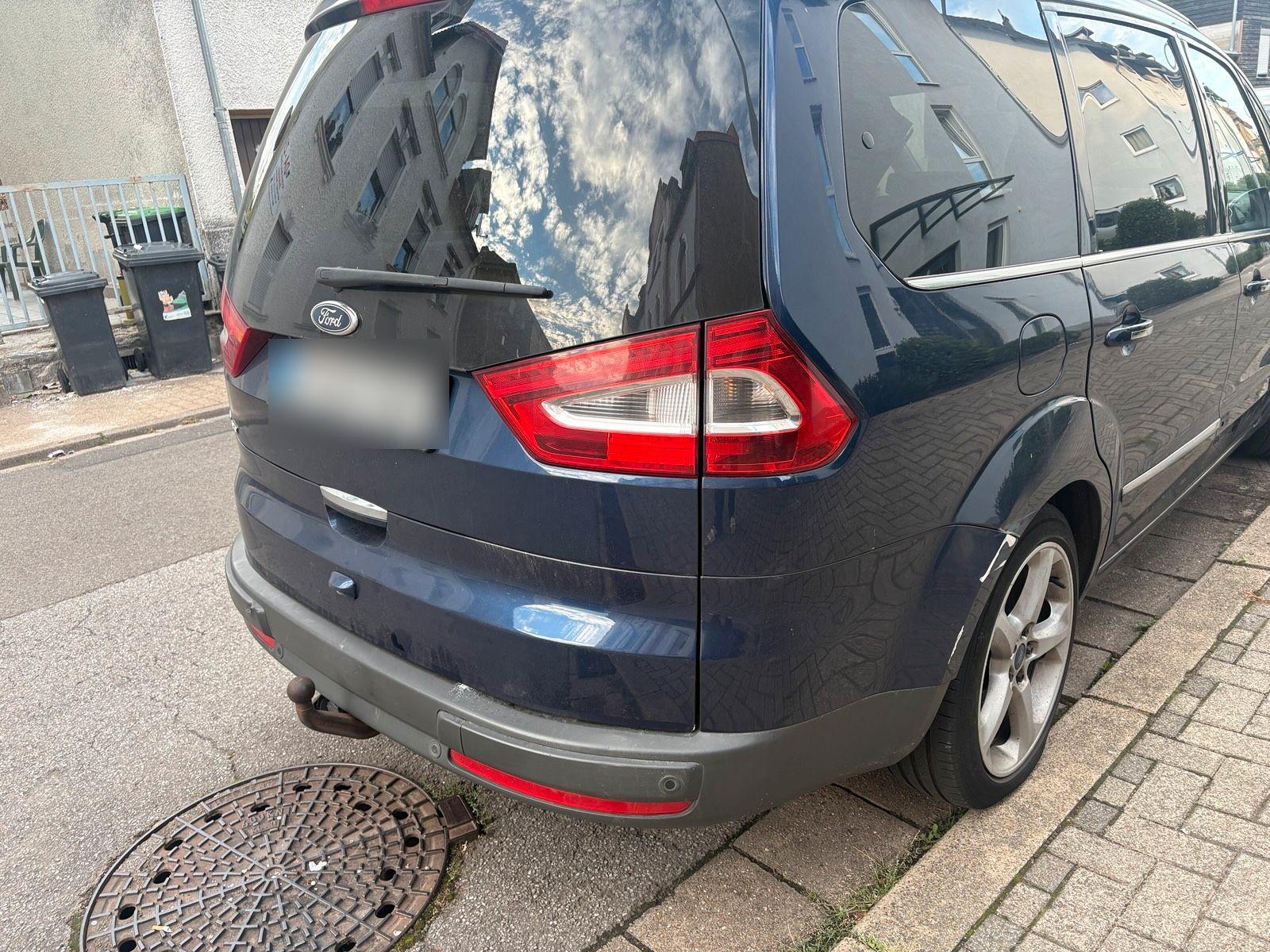 Ford Galaxy 2011 — engine 200 HP (147kW)