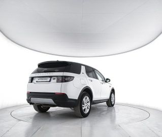 Land-Rover Discovery Sport - 2