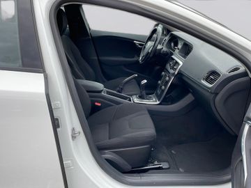 Volvo V40 - 10