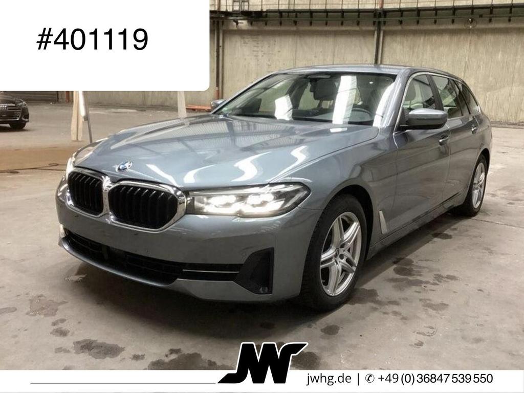 BMW 520 d Touring Cockpit ProfACCStandhzgAHKPDC 2022
