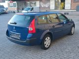 Renault Megane Grandtour Avantage 1.4 16V - Renault Megane aus 2005: Kombi