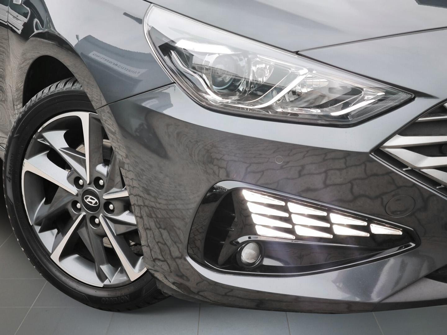 Hyundai i30 M.-Hybr. APPLE/ANDROID DAB KAMERA SITZHZG.LE