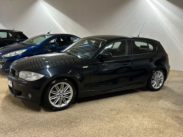 BMW 116 i  M Sport-Paket  Teilleder  M-Technic