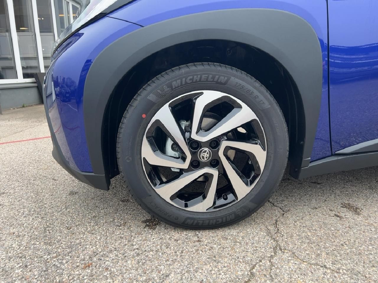 Fahrzeugabbildung Toyota Aygo X 1,0 Teamplayer