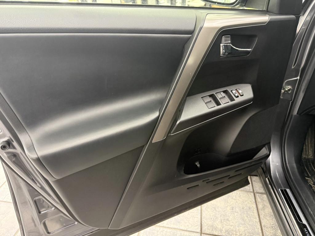 Toyota RAV4 2.5 Hybrid Team D, 1.Hd., LED, Navi, Kamera