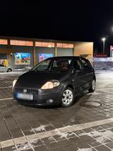 Fiat Punto 1.4 Benzin - Fiat Punto Gebrauchtwagen in Augsburg