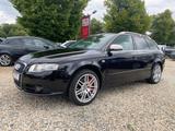 Audi A4 2.0 T FSI tiptronic quattro Avant S-Line - Audi A4 aus 2005: Line