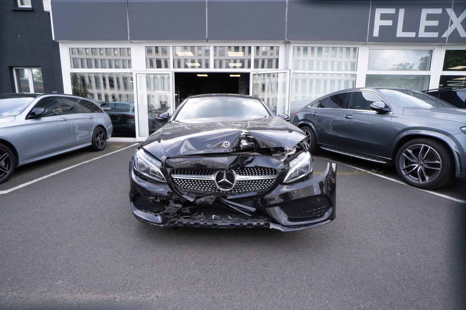 Mercedes-Benz C 250 AMG Line Pano