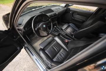 صورة 5 لـ 1990 BMW M5