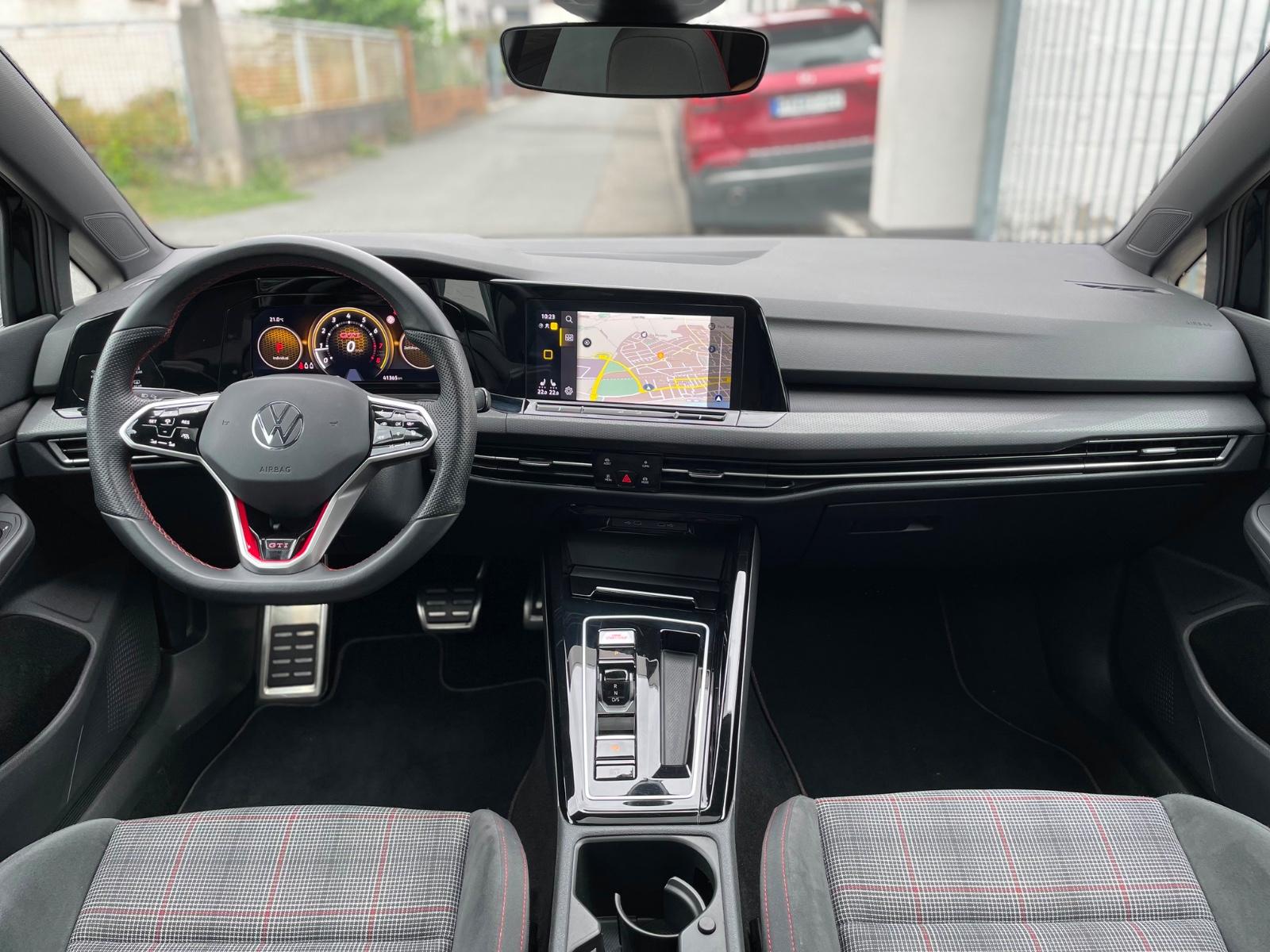 Volkswagen Golf VIII GTI 2.0 TSI ACC AHK LED+ Pano Navi, миниатюра 7