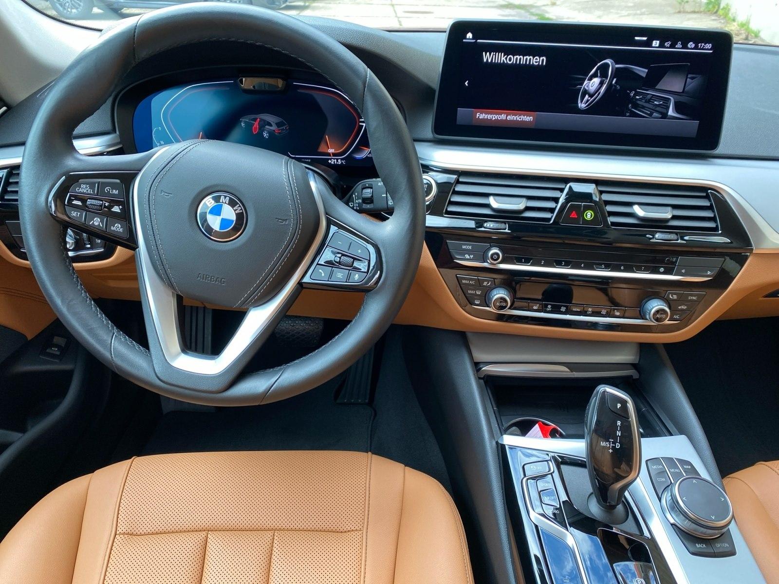 BMW 530i Touring AHK Driv.Assist.Prof PDC Alarm