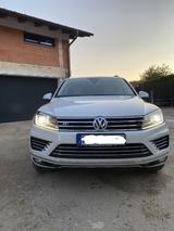 Volkswagen VW Touareg V6 3.0 TDI BMT R-Line | Ausstattung - Volkswagen Touareg: 6.0