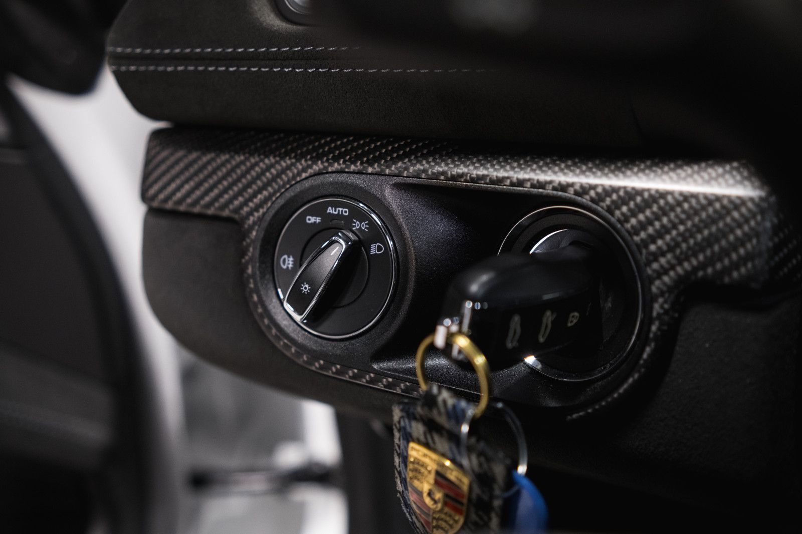 Fahrzeugabbildung Porsche 718 GT4 RS-Weissach-Clubsport-Lift-LED-Kam.-90 L