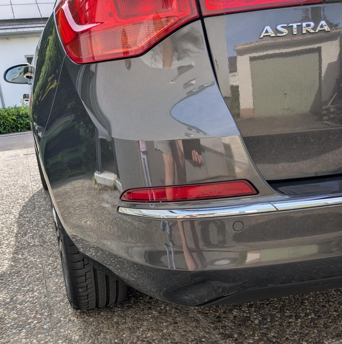 Opel Astra 2013 — photo 13