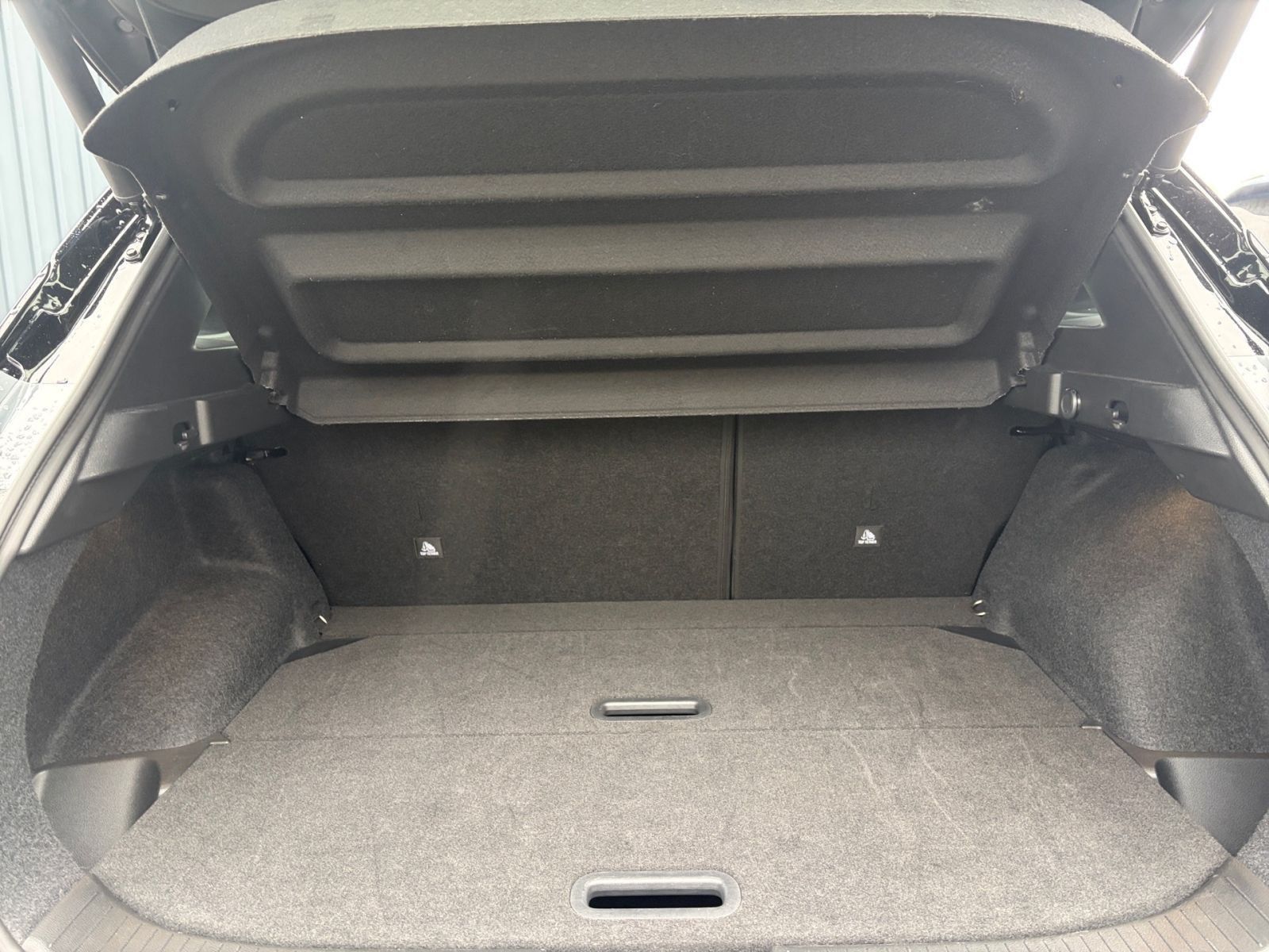 Fahrzeugabbildung Nissan Qashqai 1.3 DIG-T MHEV N-Connecta*Navi*SHZ*PANO*