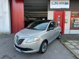 Lancia Ypsilon 1.2 8v Gold TETTO APRIBILE UNIPR. - Lancia Ypsilon mit Schiebedach