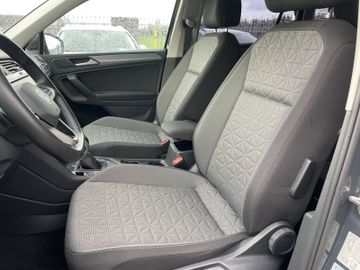Volkswagen Tiguan - 10
