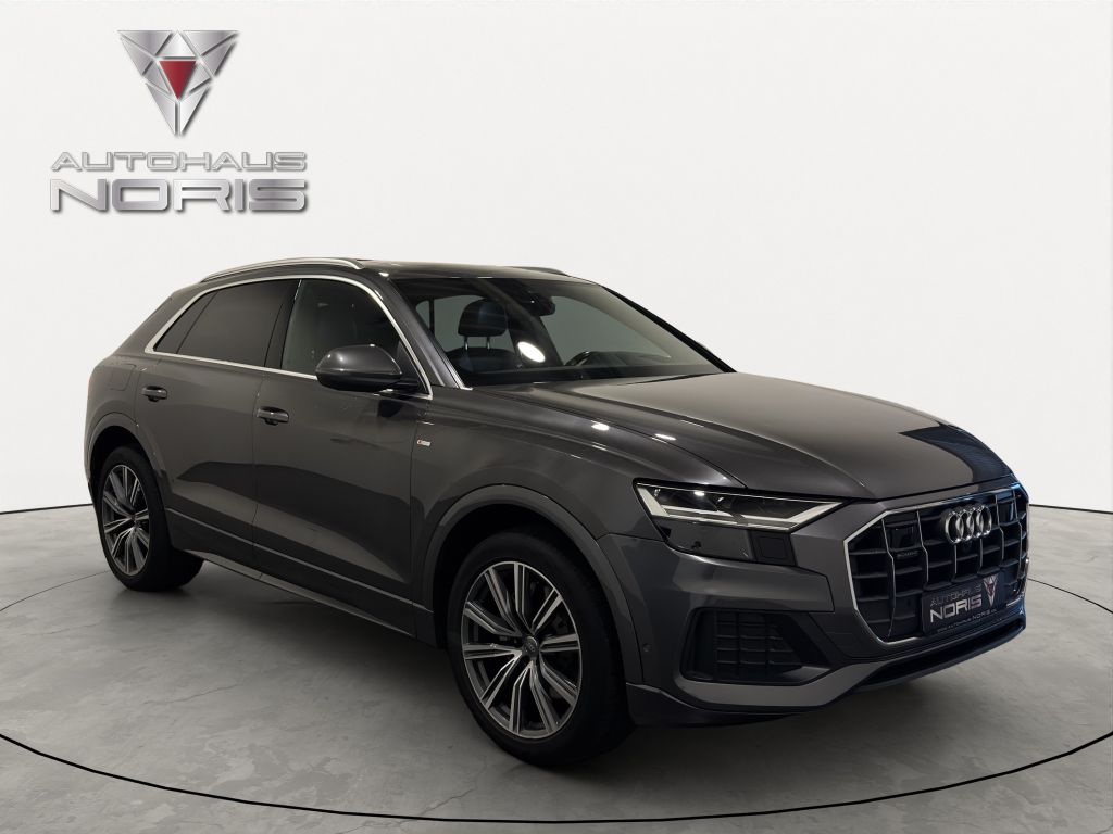 Image of Audi Q8