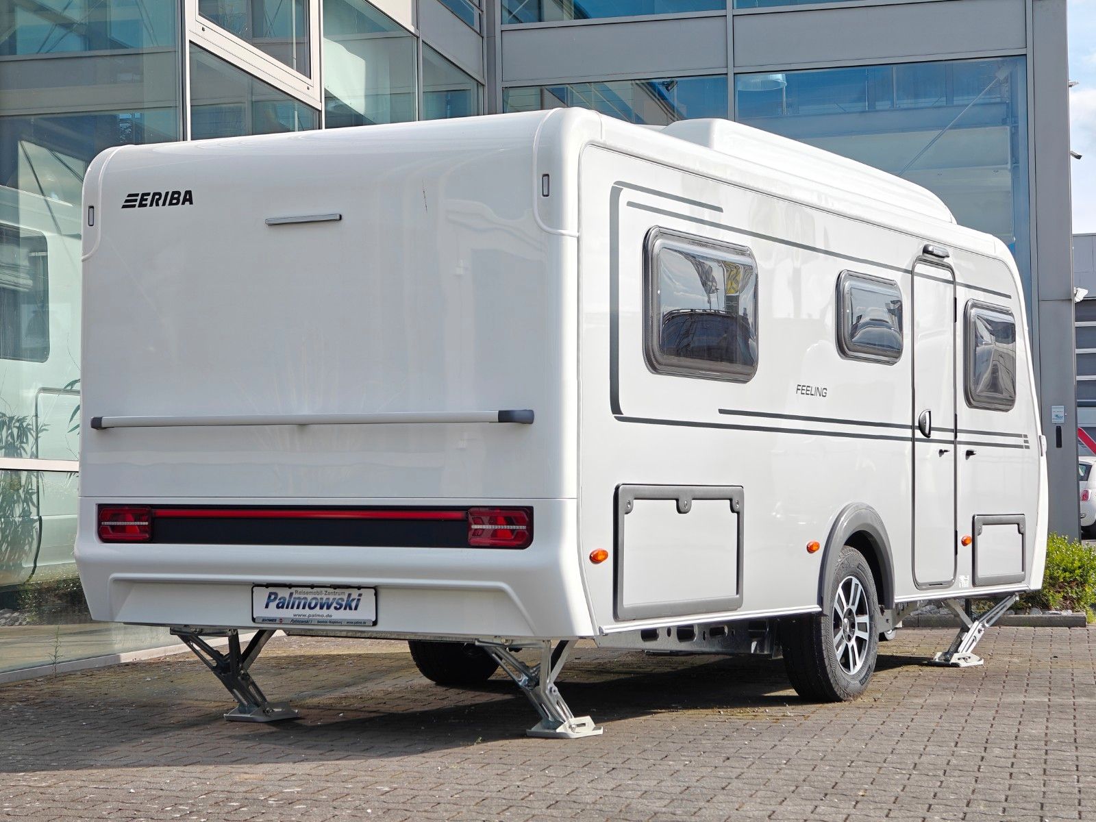 Fahrzeugabbildung HYMER / ERIBA / HYMERCAR Feeling 442 2026