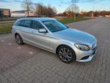 Mercedes-Benz C 220 Kombi | gepflegt | Checkheft | TÜV - Mercedes-Benz C 220 Gebrauchtwagen in Kiel