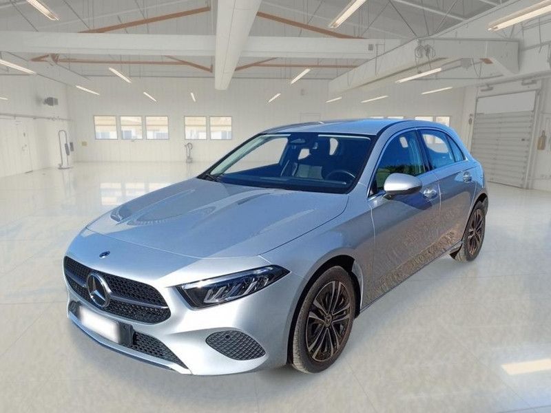 Mercedes-Benz MERCEDES-BENZ A 250 E PLUG-IN AT ADVANCED PROGRE