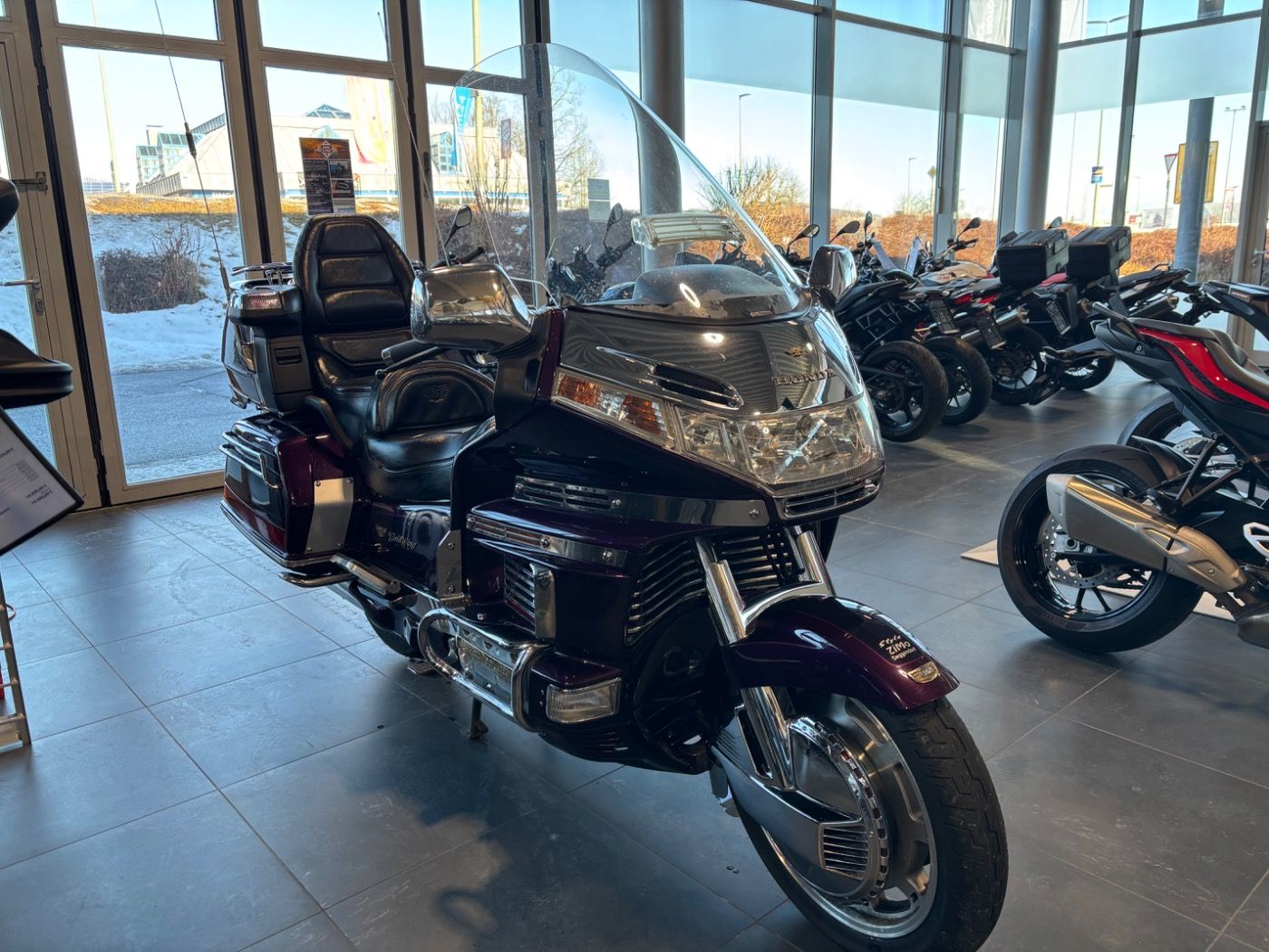 Fahrzeugabbildung Honda GL 1500 SE viel Zubehör