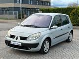 Renault Scenic Confort Authentique 1.6 16V. Tüv-04/2027 - gebrauchte Renault Scenic aus dem Jahr 2004
