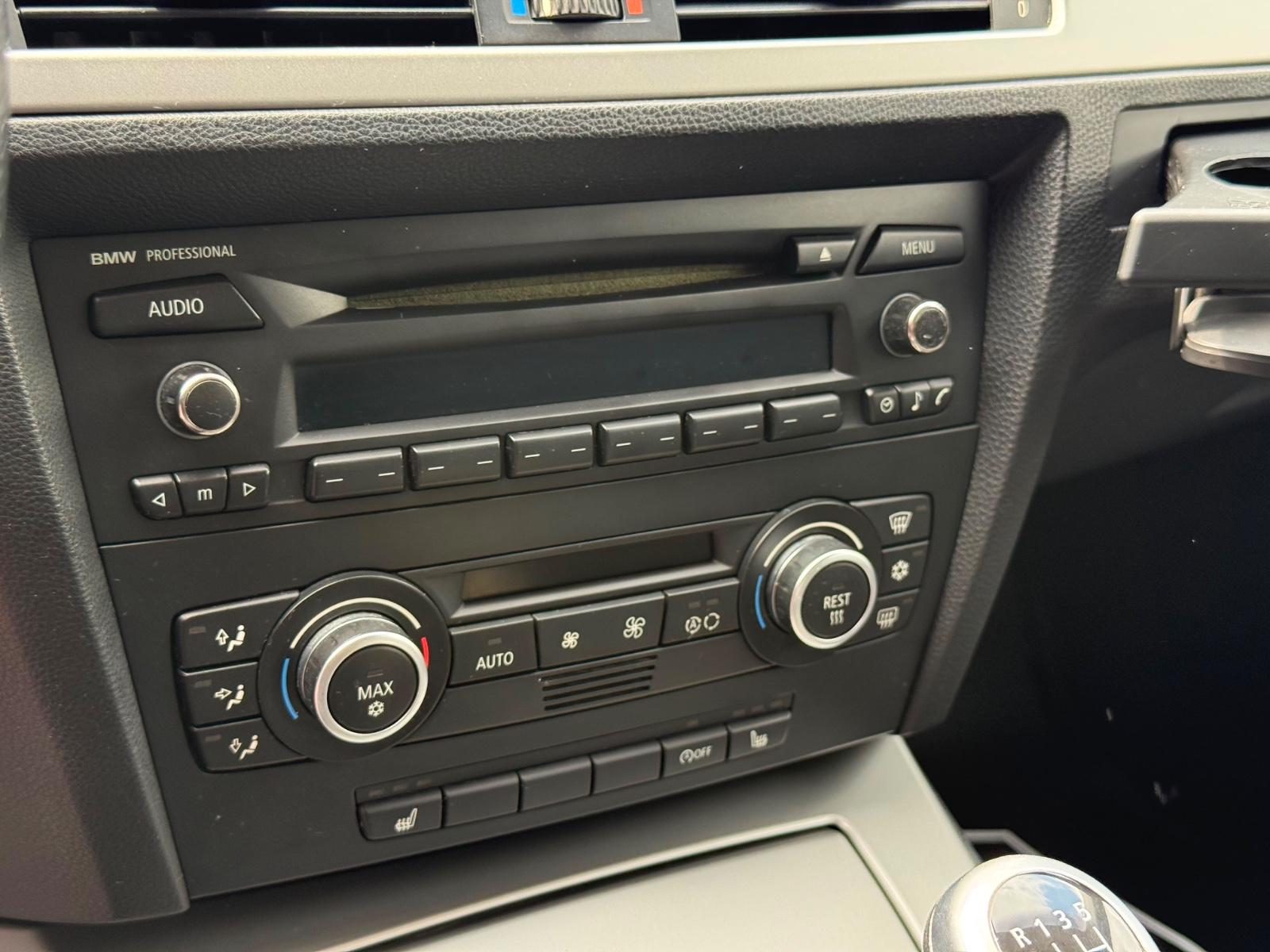 BMW 320i TOURING 170CH
