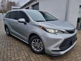 Toyota SIENNA XLE  2.5L I4 F DOHC 16V HYBRID