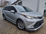 Toyota SIENNA XLE  2.5L I4 F DOHC 16V HYBRID
