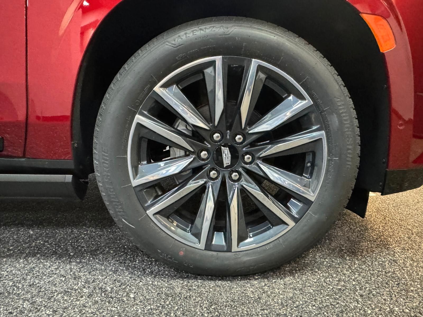 Fahrzeugabbildung Cadillac ESCALADE SPORT-PLATINUM 6.2 V8 -NIGHT VISiON 3 J