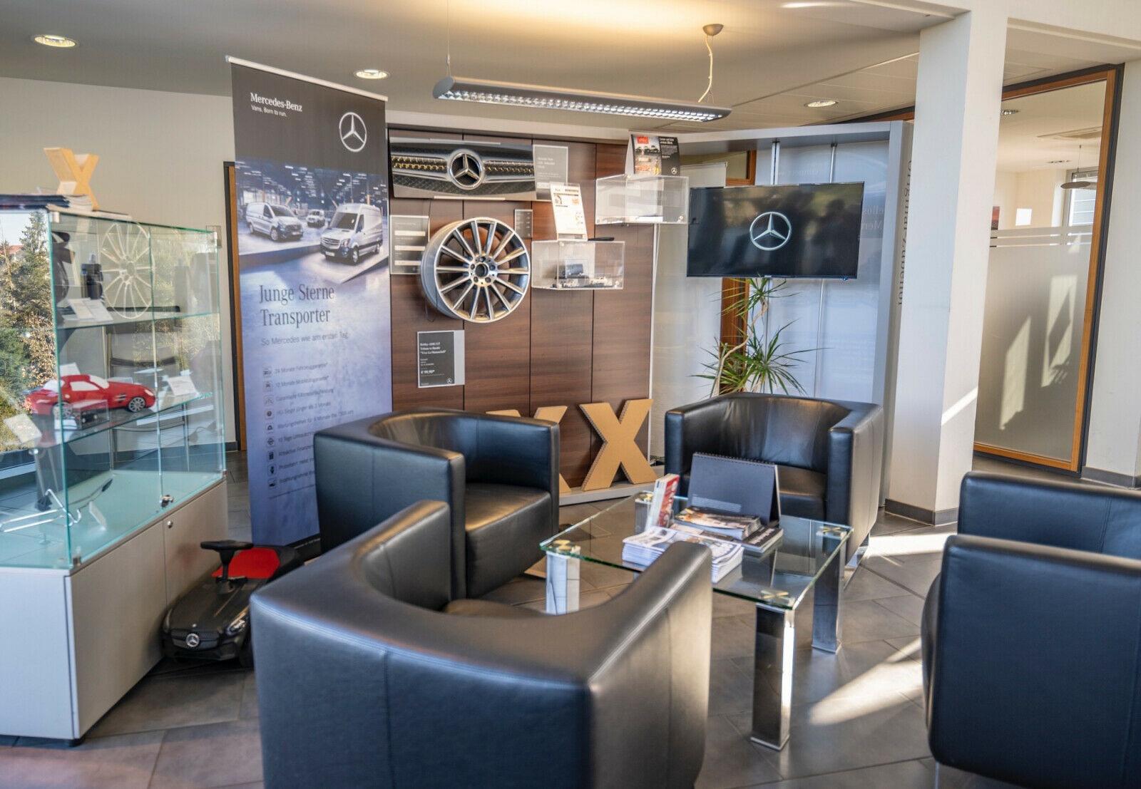 showroom-image-main