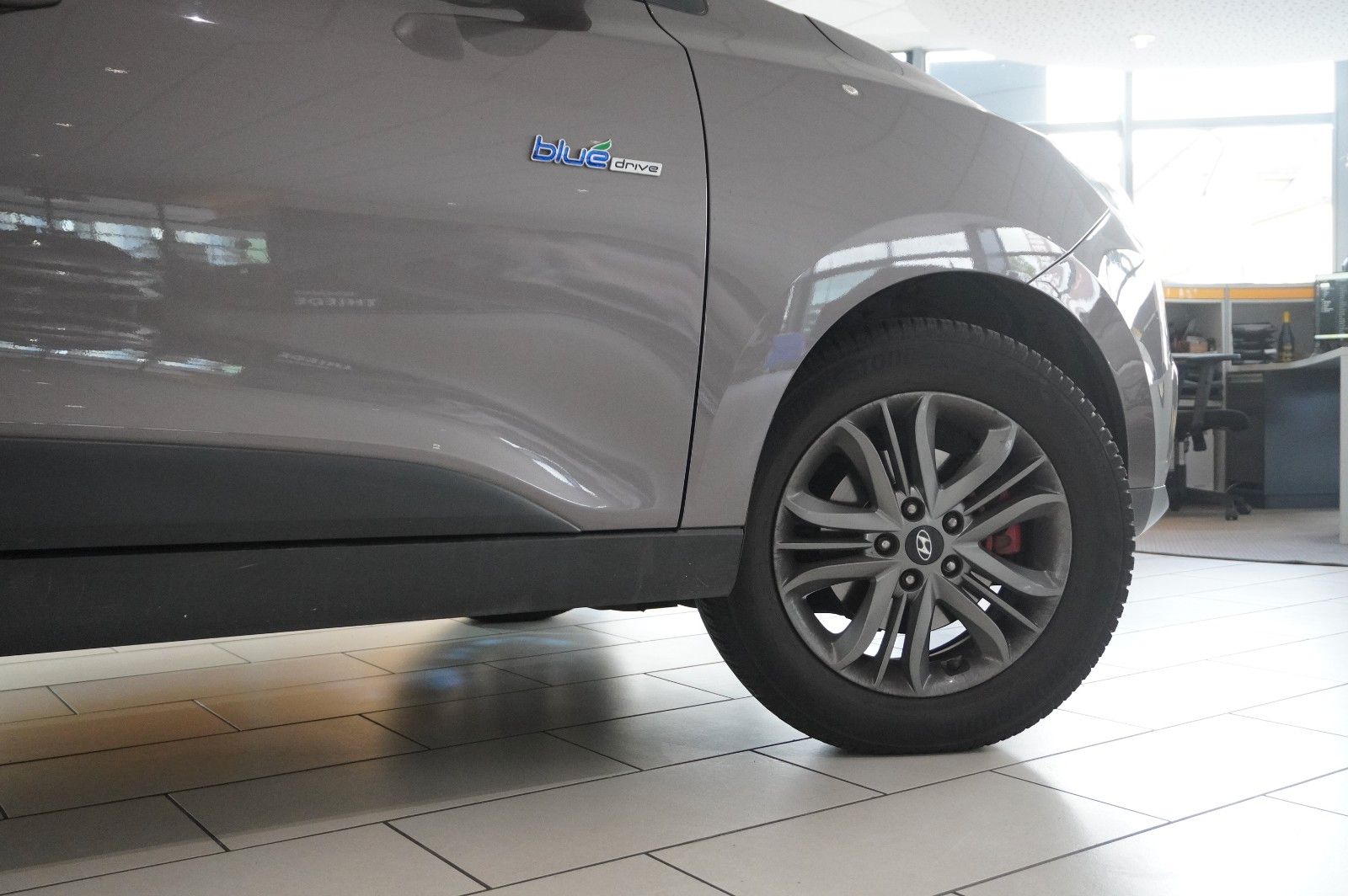 Fahrzeugabbildung Hyundai ix35 1.6 GDI FINALE LED/KLIMA/SHZ/PDC/TEMP./AHK