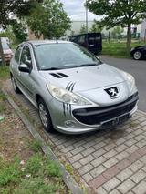 Peugeot 206+ - Peugeot 206 Gebrauchtwagen in Berlin