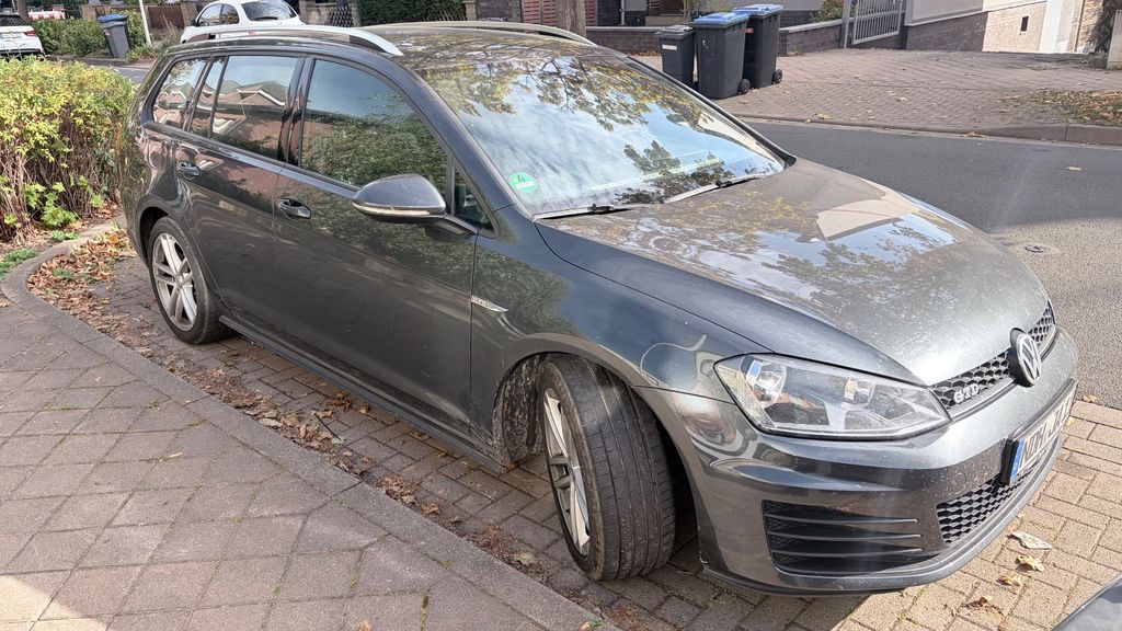 Image of Volkswagen Golf