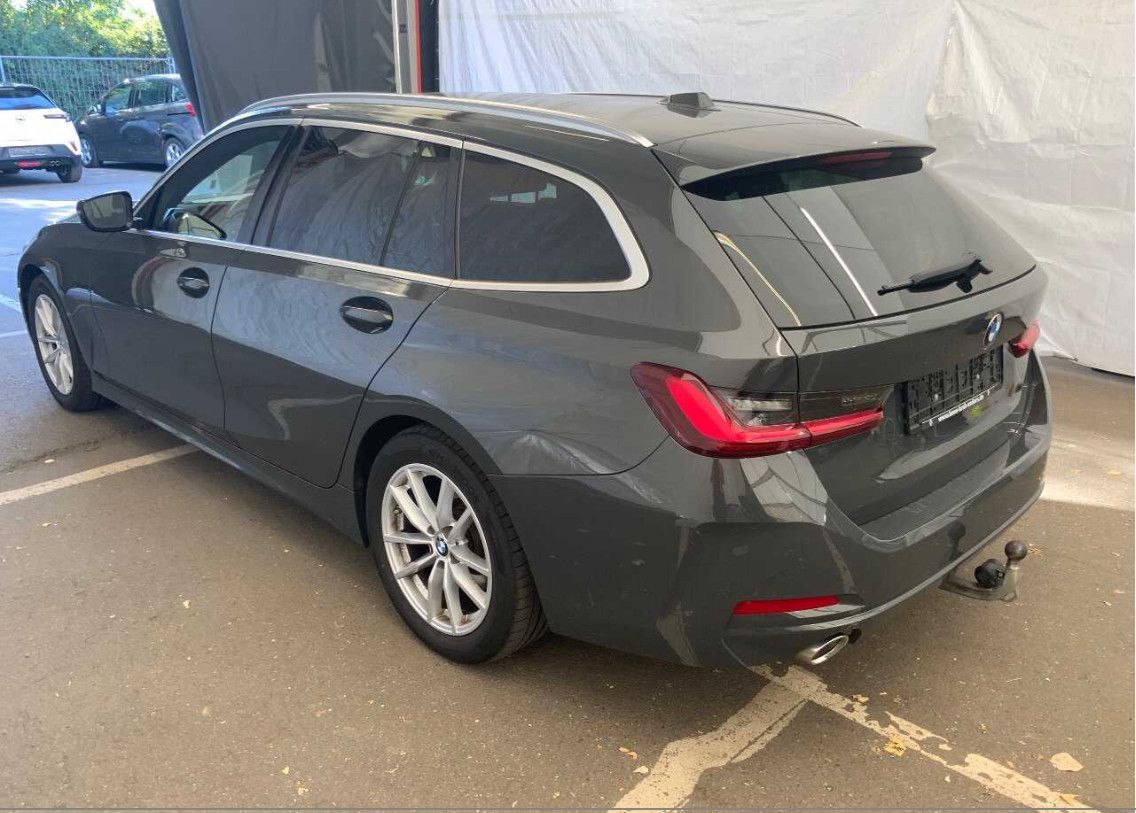 BMW 318d T AT8 LED ACC LEDER SHZ MEMO HUD HIFI 8Fa foto 5