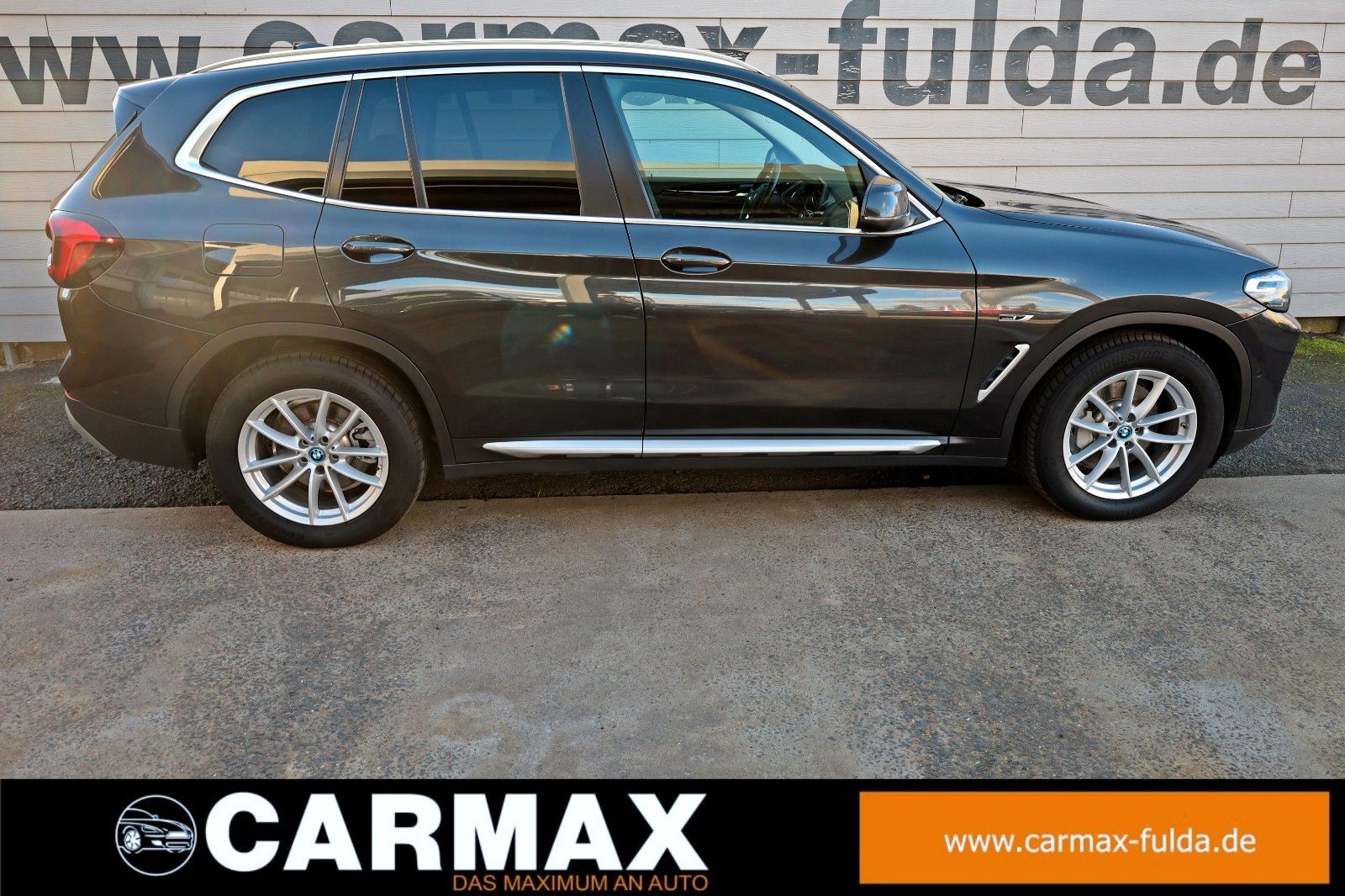 Fahrzeugabbildung BMW X3 xDrive 30e Facelift! Leder,Navi,LED,SH,PDC,Ka