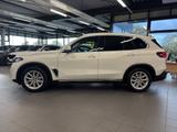 BMW X5 xDrive30d PANO ACC AHK NAVI Standh. LED DAB H - BMW X5 mit Diesel-Antrieb: Weiß, Luftfederung