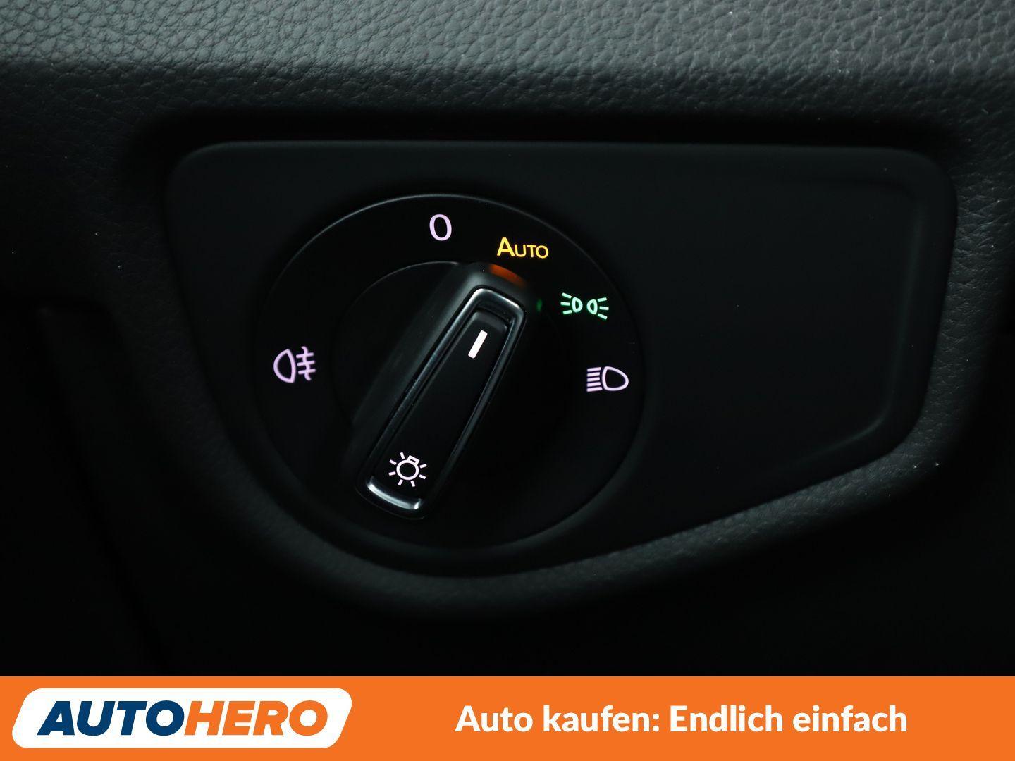 Volkswagen Touran 2.0 TDI Comfortline BMT Aut.*NAVI*PDC*, миниатюра 23