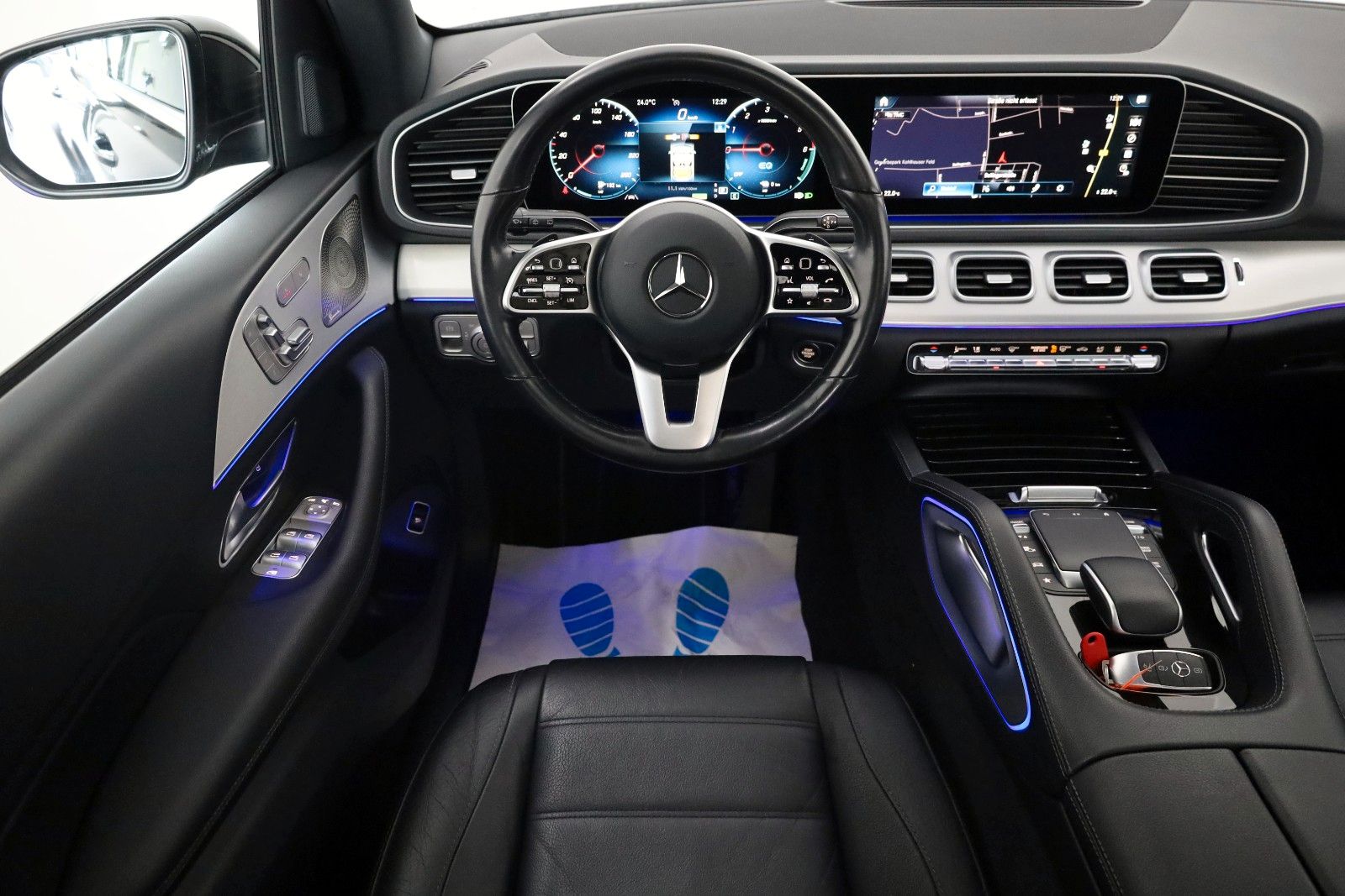 Fahrzeugabbildung Mercedes-Benz GLE 350 de 4M Navi,LED,SH,360°Kamera,Panoram,AHK
