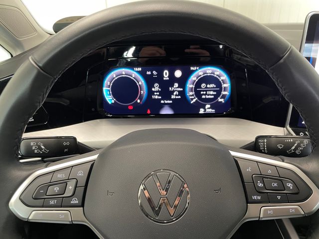 Golf VIII Life 1.5 TSI RFK LED ACC PDC
