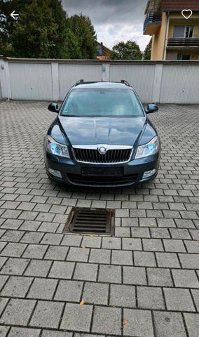 Skoda Octavia Kombi 1.8TSI Scheckheft