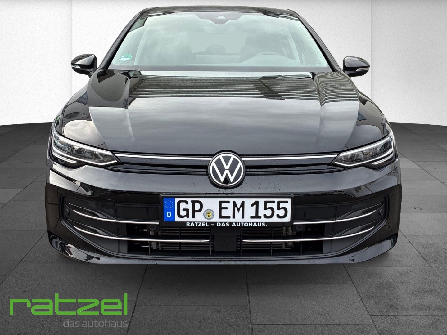 Fahrzeugabbildung Volkswagen Golf VIII Goal Life 1.5 l eTSI DSG AHK-el. klapp