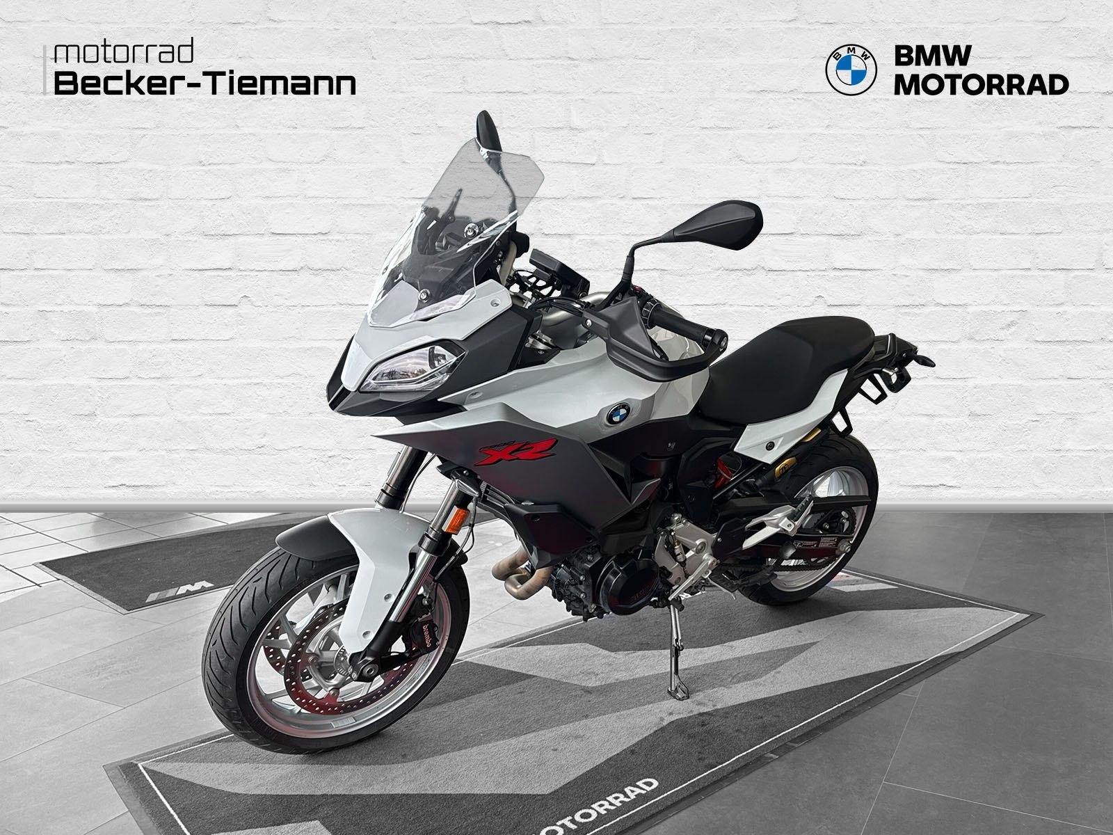 BMW F 900 XR